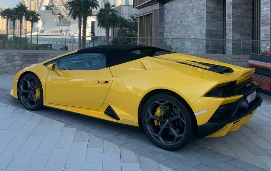 Lamborghini Huracan Evo Spyder YELLOW 2021 rental dubai