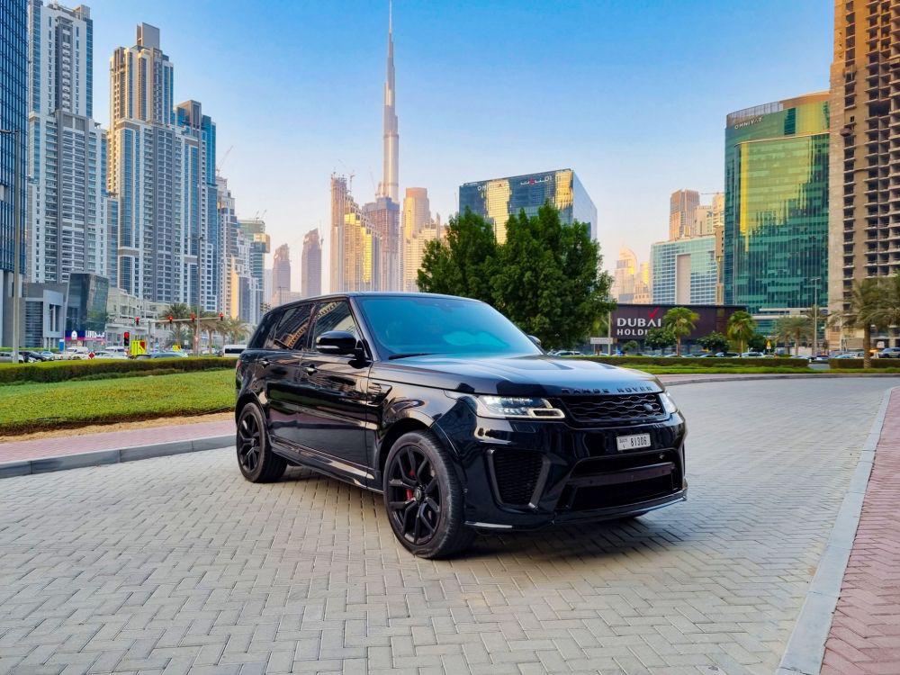 Range Rover SVR BLACK 2020 rental dubai