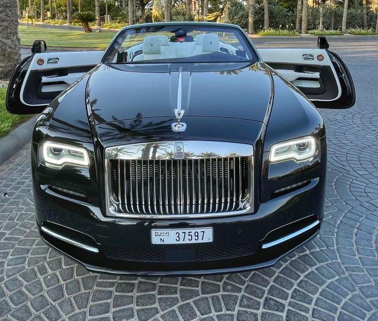 Rolls Royce Down Black Batch BLACK 2019 rental dubai