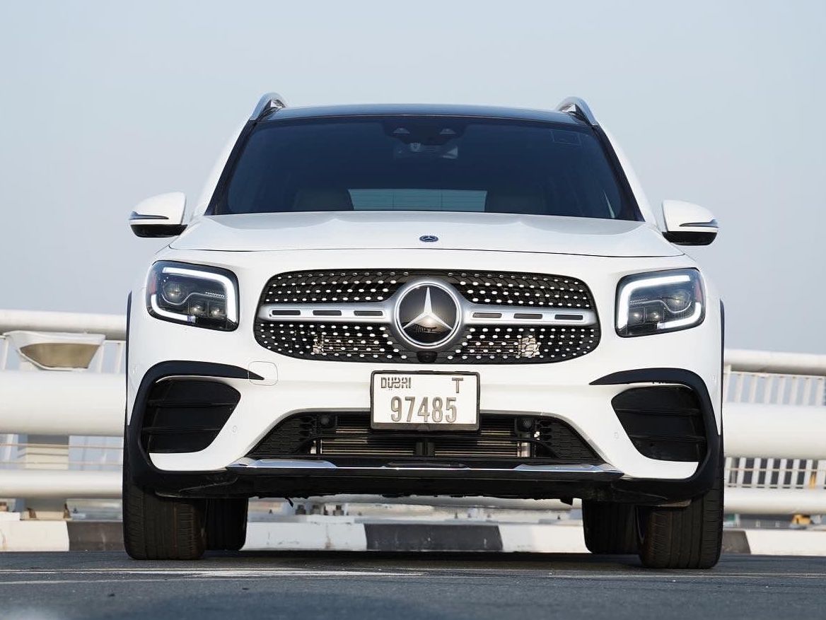 Mercedes GLB 250 WHITE 2021 rental dubai
