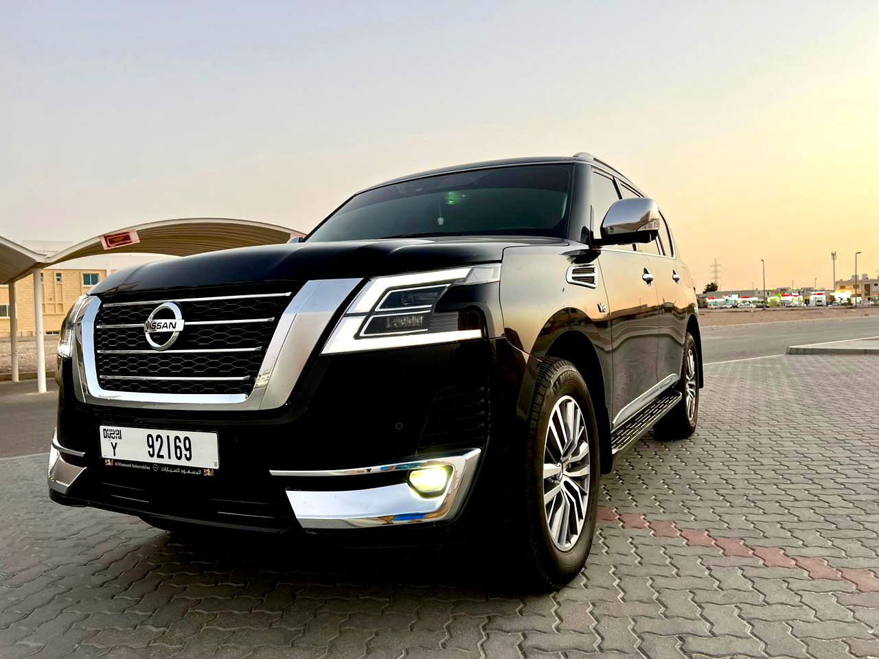 Nissan Patrol Platinum BLACK 2020 rental dubai