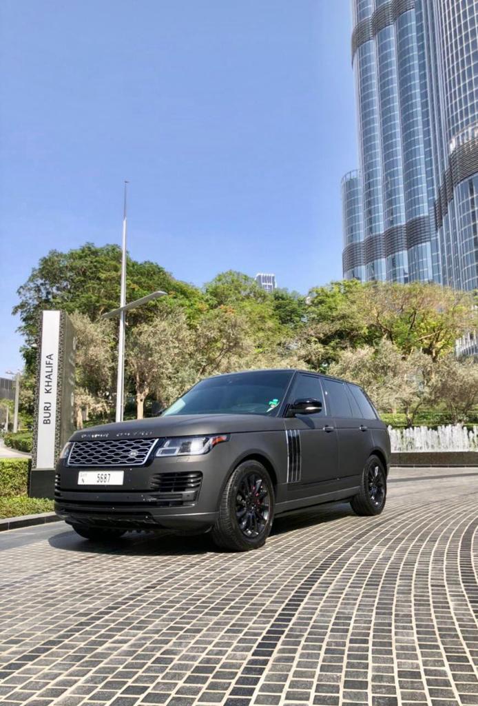 Range Rover Vogue Supercharged BLACK 2020 rental dubai