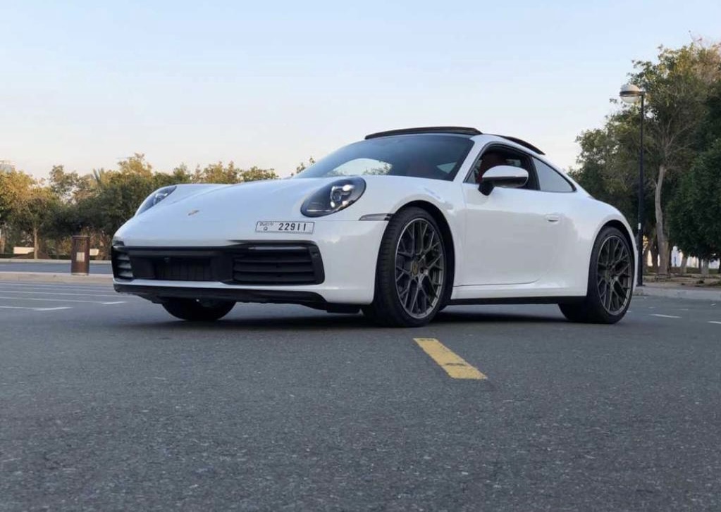 Porsche 911 Carrera WHITE 2020 rental dubai