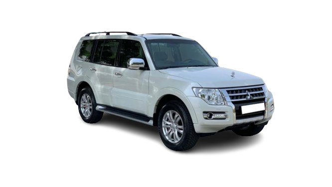Mitsubishi Pajero  WHITE 2018 rental dubai