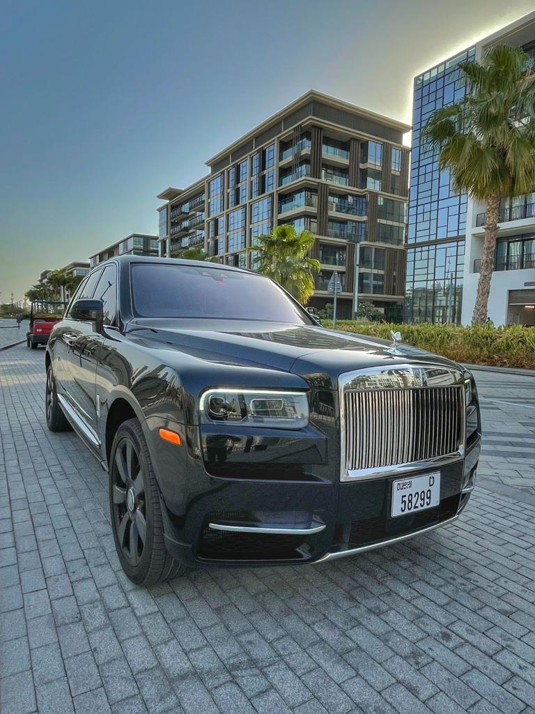 Rolls Royce Culinan  BLACK 2022 rental dubai