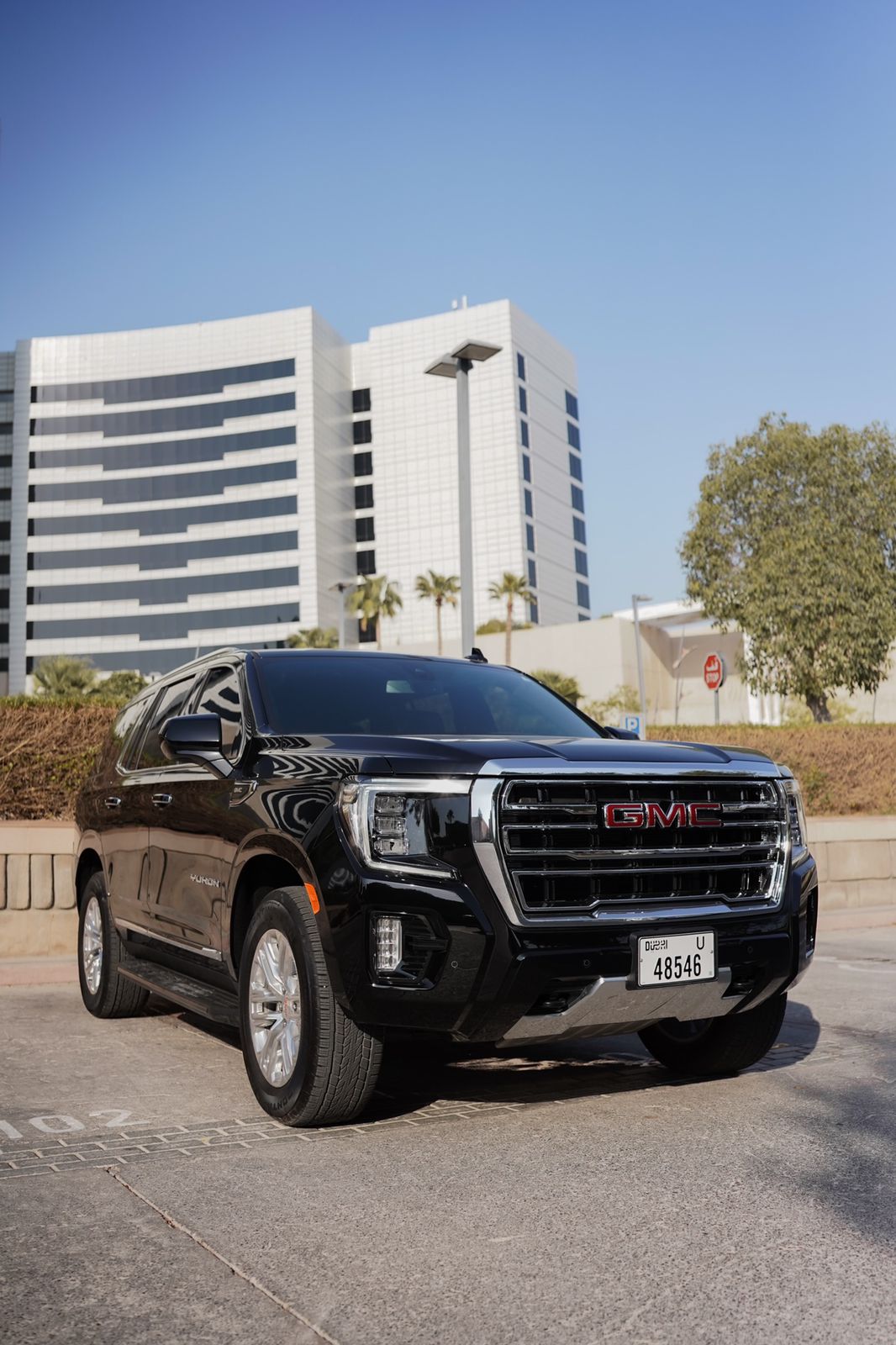 GMC Yukon BLACK 2022 rental dubai