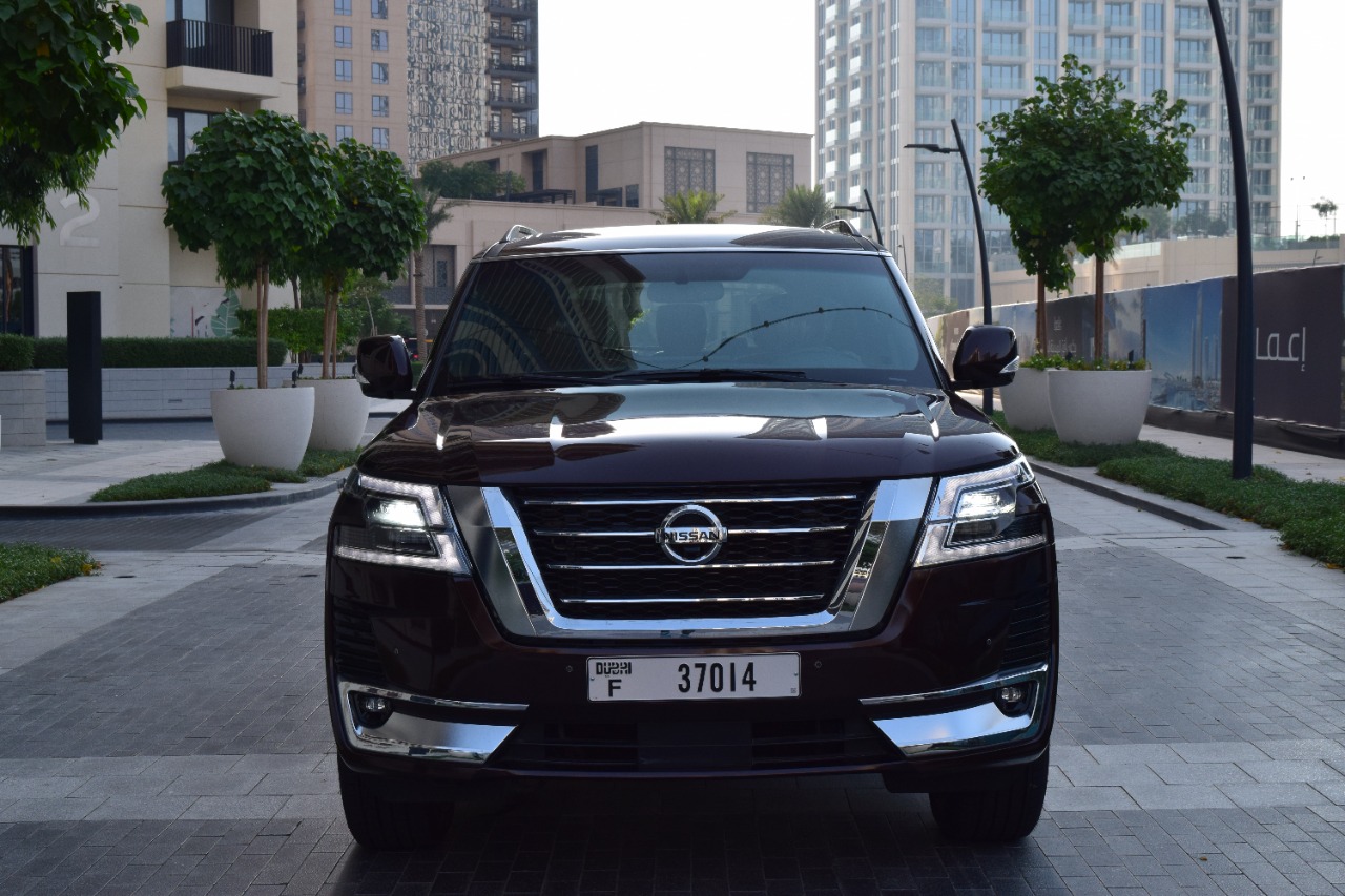 Nissan Patrol Platinium BLACK 2021 rental dubai