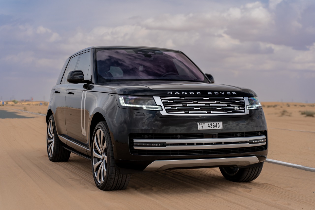 Land Rover Range Rover Vogue Autobiography 2023 BLACK 2023 rental dubai
