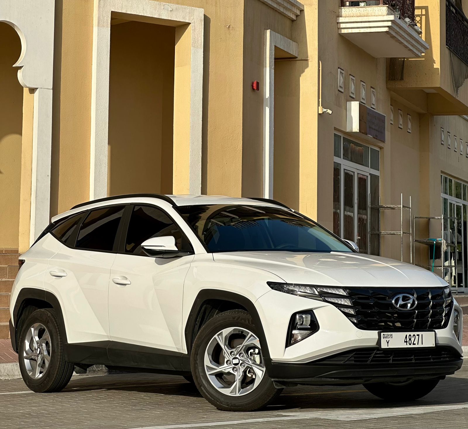 HYUNDAI TUCSAN WHITE 2023 rental dubai