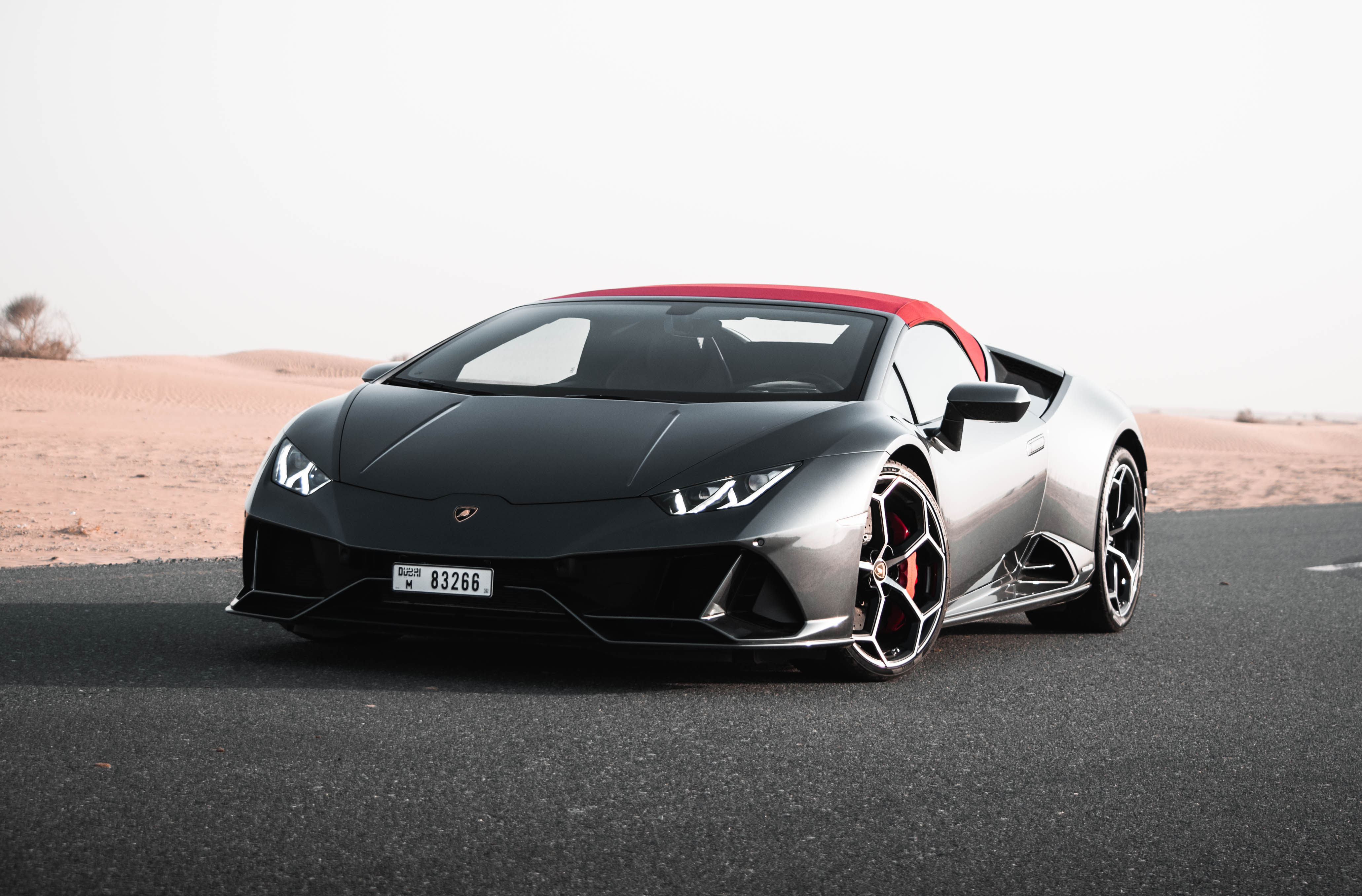 hire Lamborghini Huracan EVO Spyder in dubai
