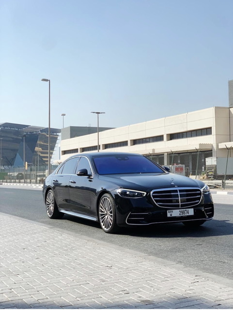 MERCEDES S560  - S CLASS BLACK 2023 rental dubai