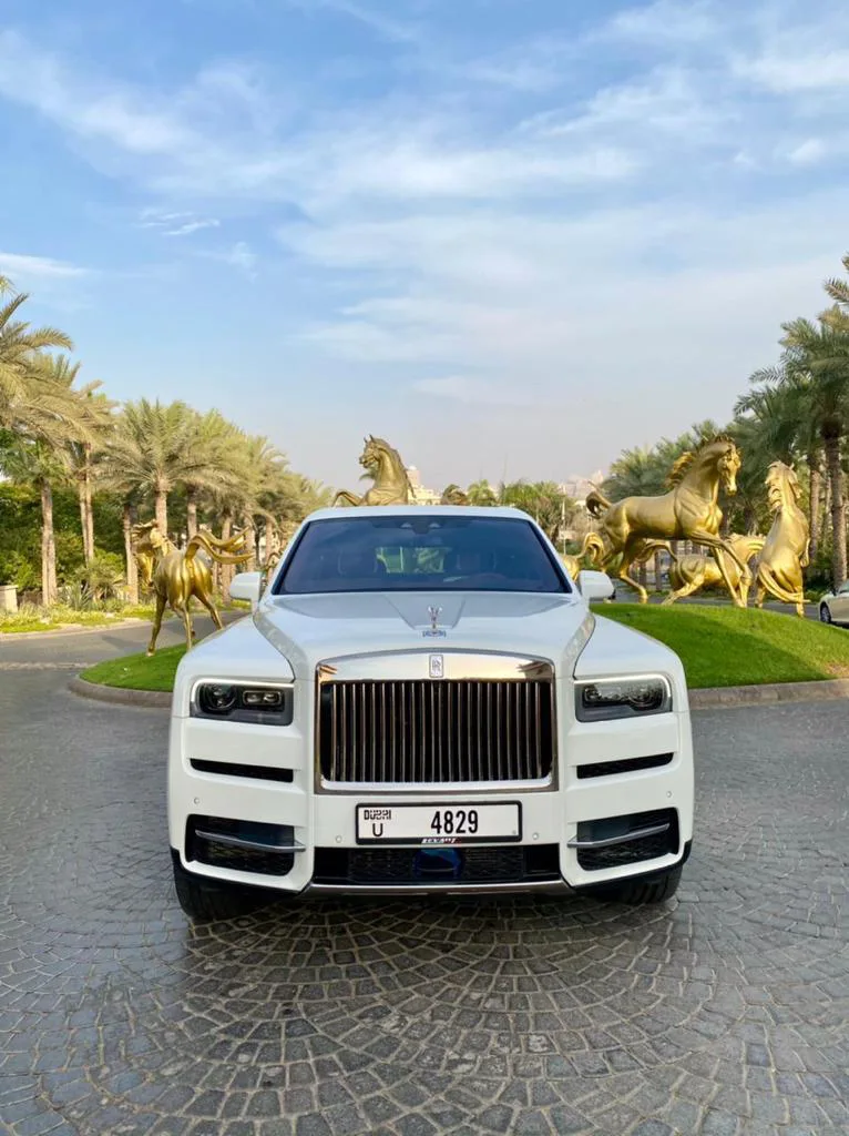 Rolls Royce Cullinan WHITE 2021 rental dubai