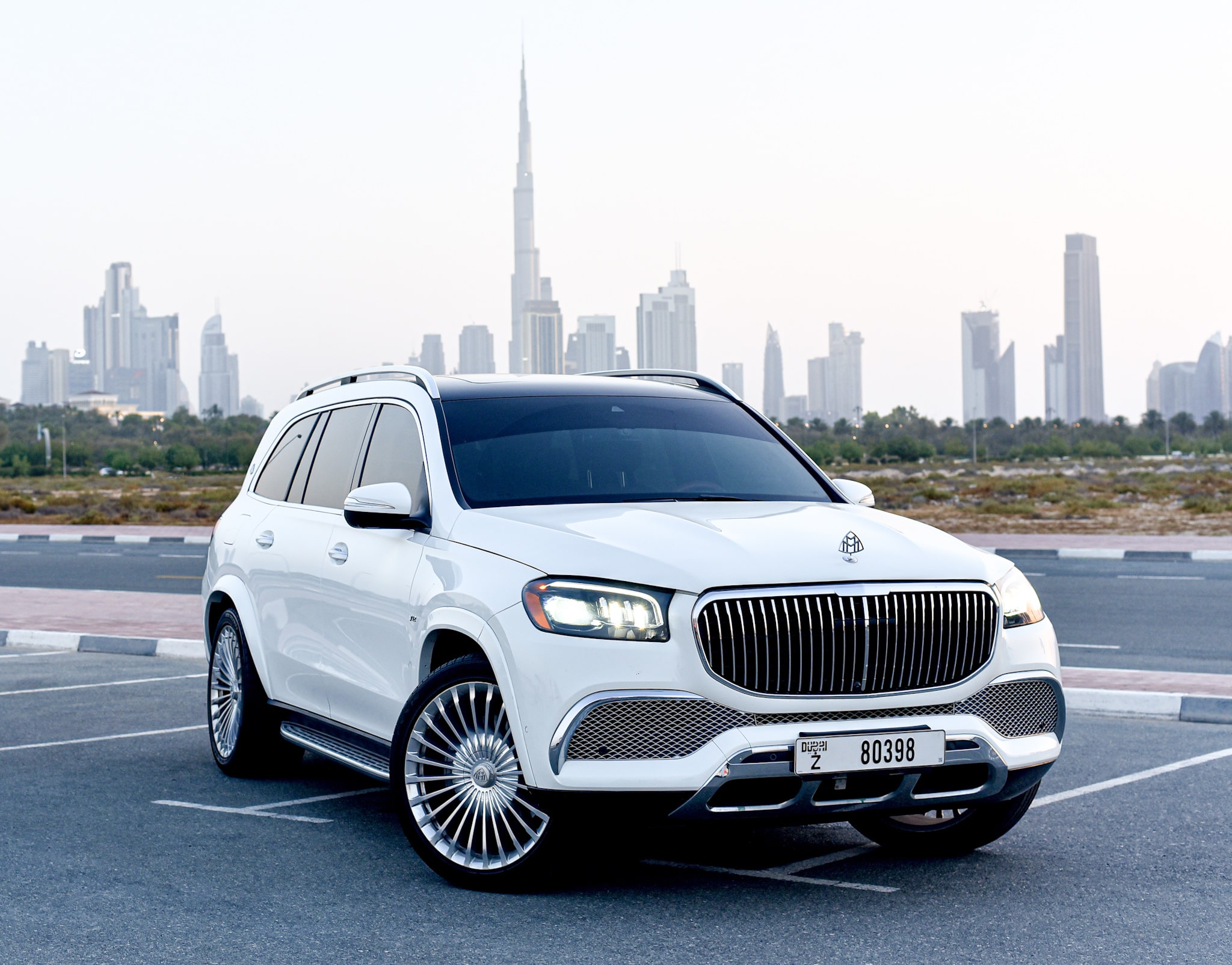 Mercedes Benz GLS 450 WHITE 2022 rental dubai