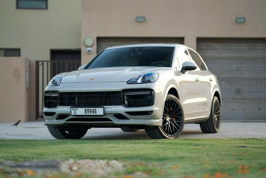 Porsche Cayenne WHITE 2023 rental dubai