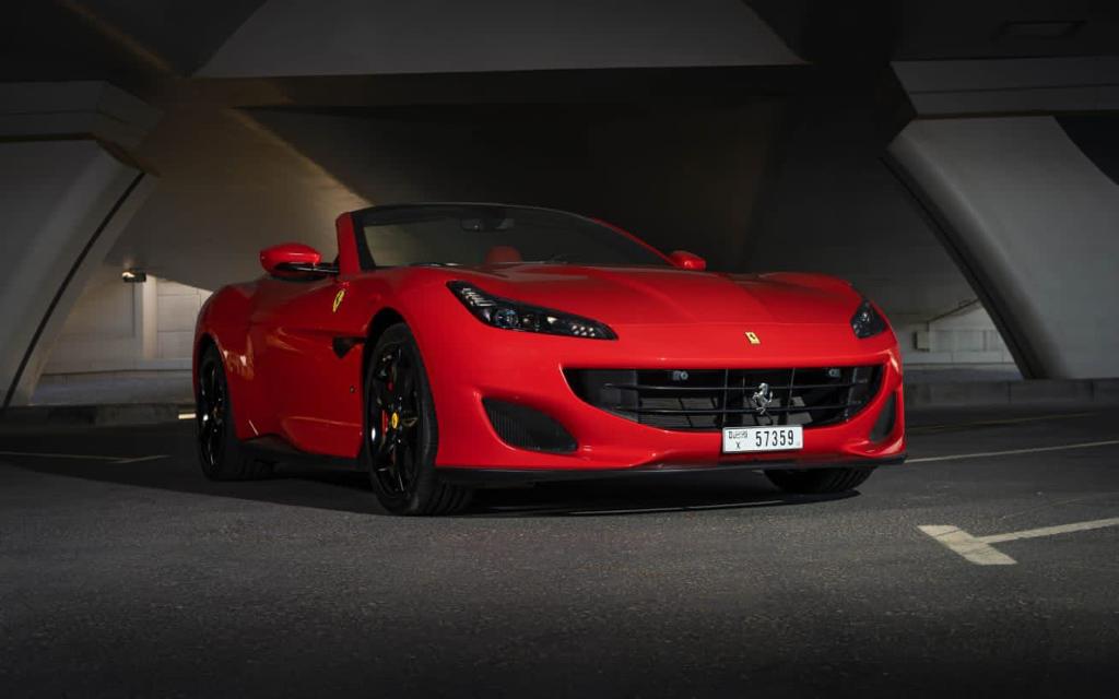 Ferrari Roma RED 2022 rental dubai