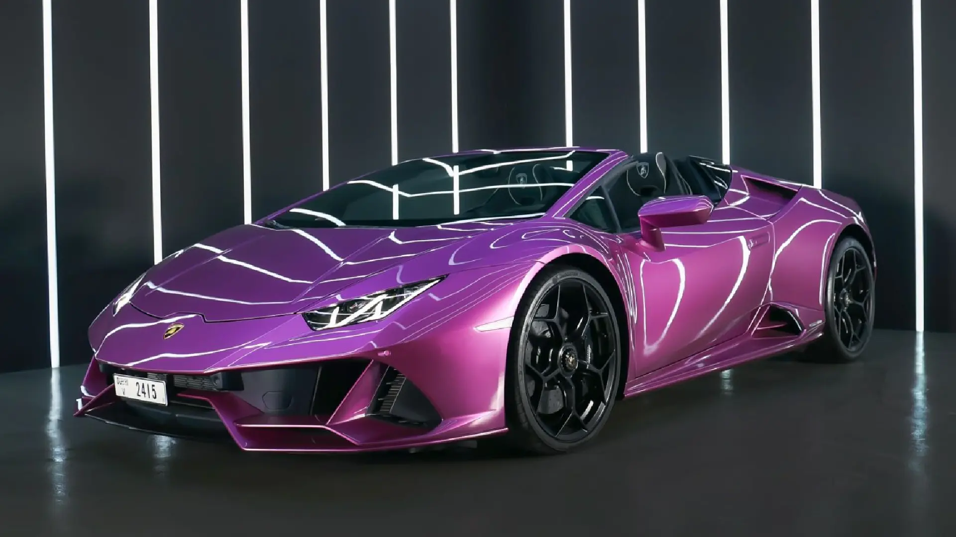 hire Lamborghini Huracan Evo Spyder Purple in dubai