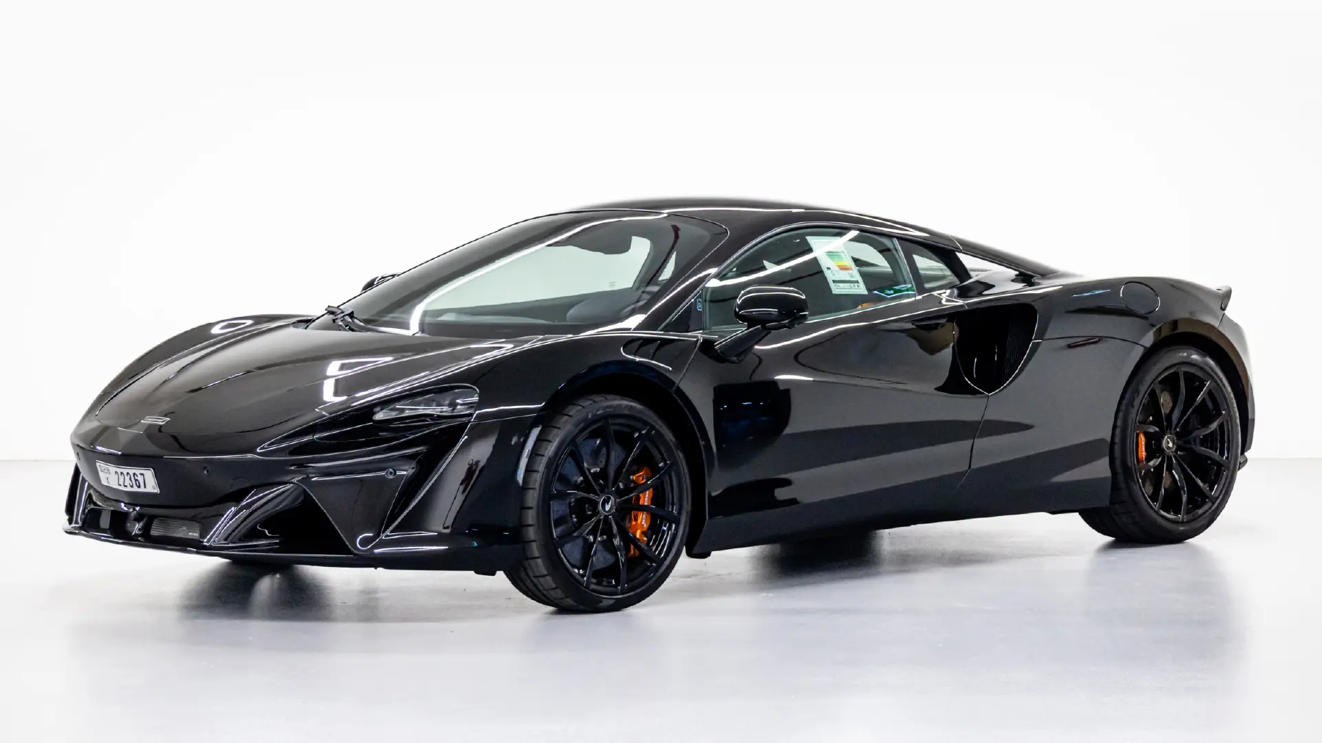 McLaren Artura  2024 rental dubai