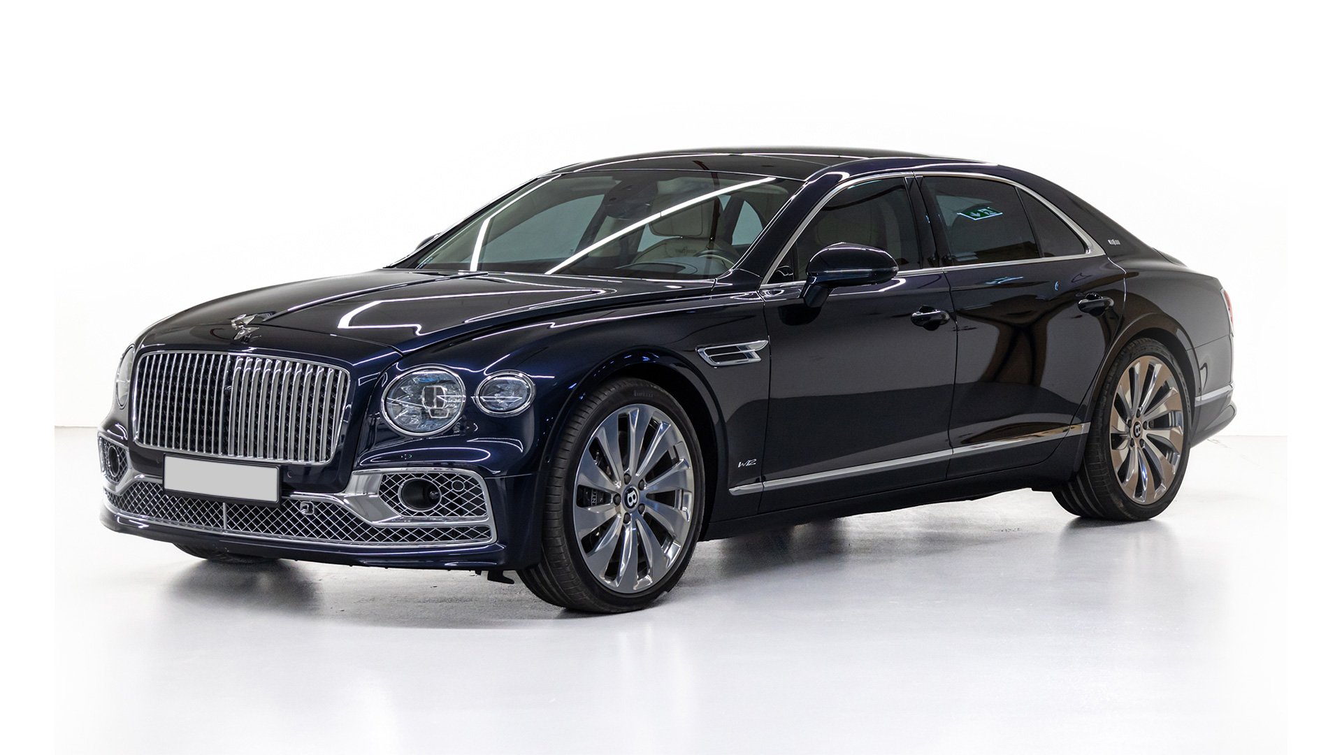 hire Bentley Flying Spur W12 in dubai