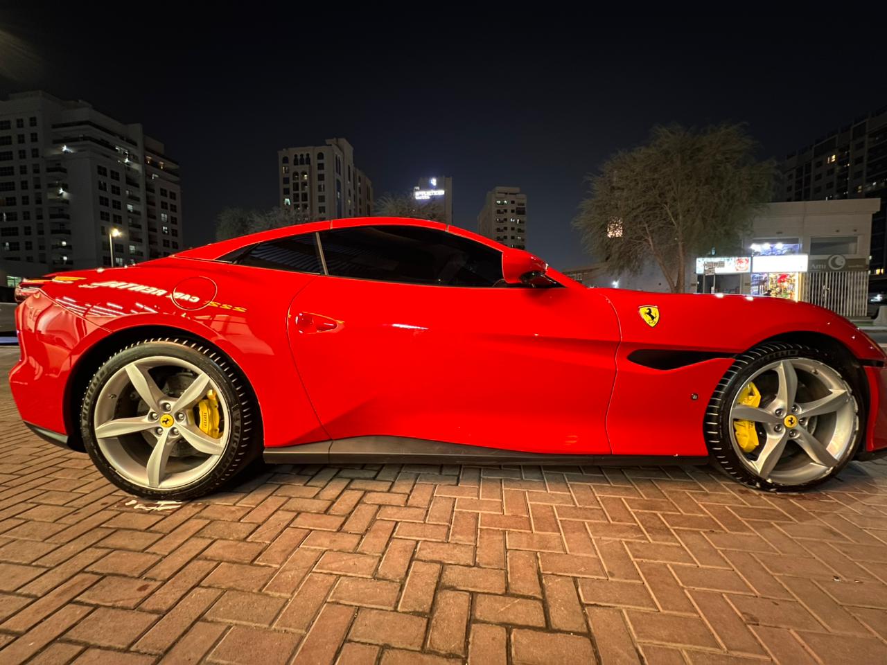 hire Ferrari Portofino Red in dubai