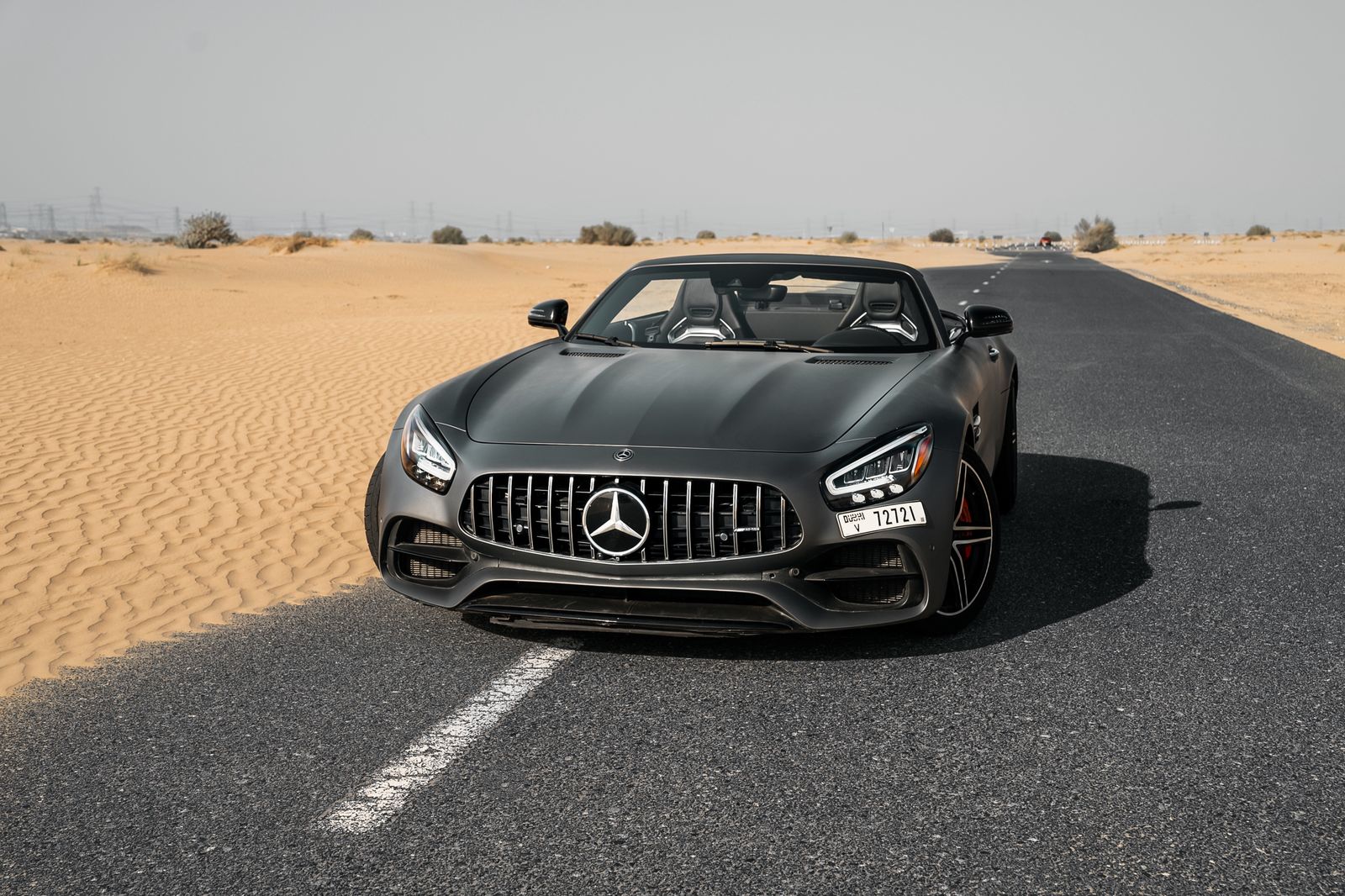 hire Mercedes Benz AMG GT Convertible in dubai