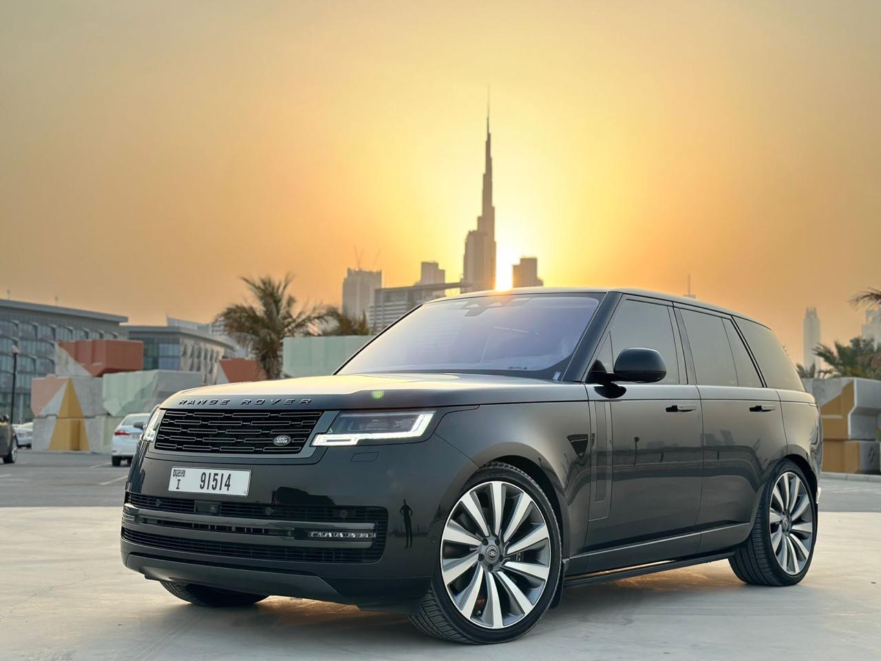 hire Land Rover Range Rover Vogue HSE  Autobiography in dubai