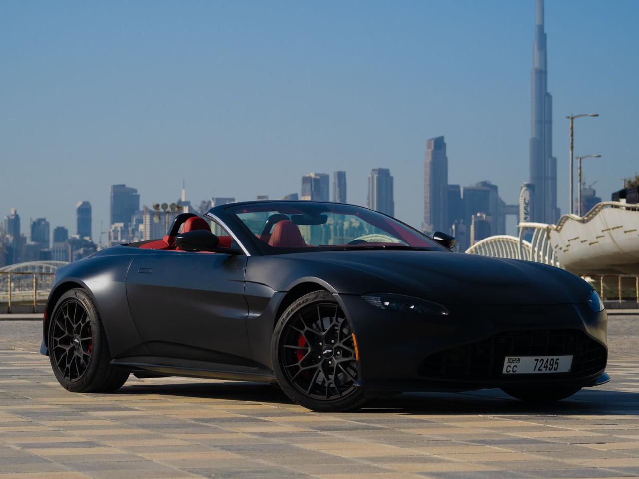 hire  Aston Martin Vantage Convertible in dubai