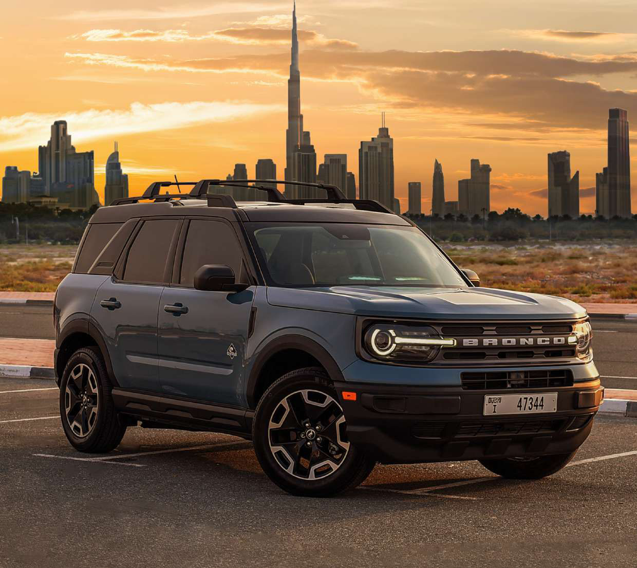 hire Ford Bronco Blue in dubai