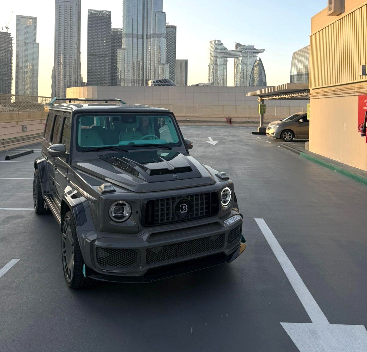 hire Mercedes-Benz G900 BRABUS Rocket No Deposit in dubai