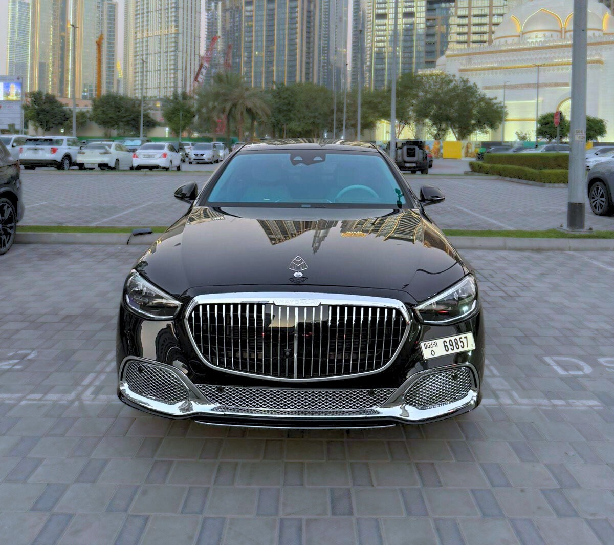hire Mercedes S 580 Maybach Kit Black without Deposit in dubai