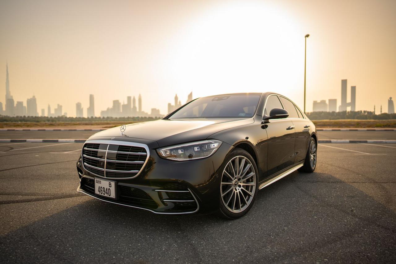 hire Mercedes S500 Black best price in dubai