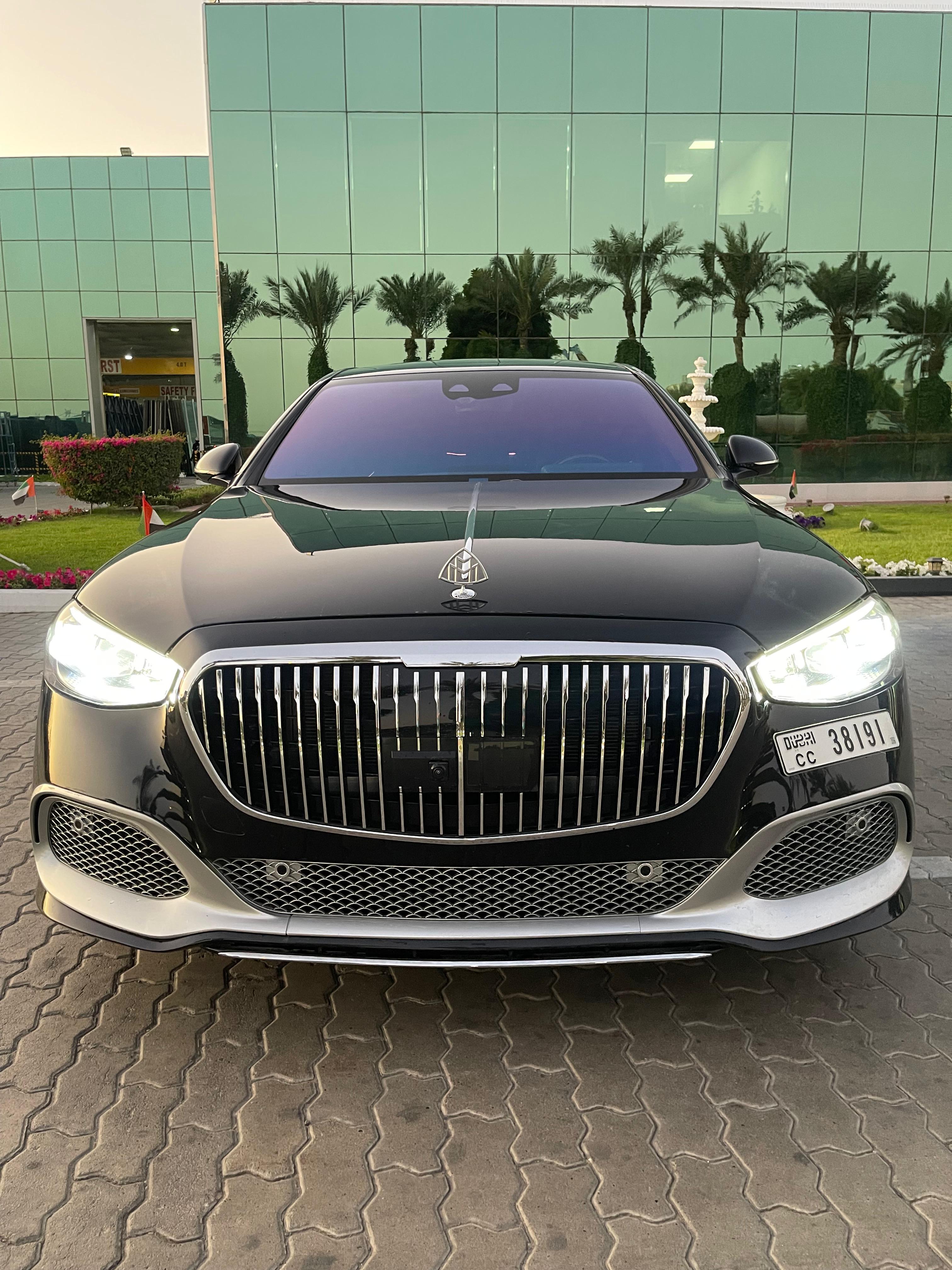 hire Mercedes S580 Maybach kit Black in dubai