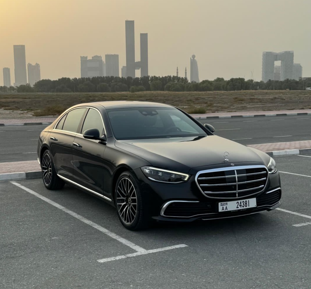 hire Mercedes Benz S 500 Black Good Price in dubai