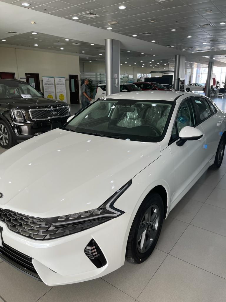 Kia K5 2022 WHITE  rental dubai