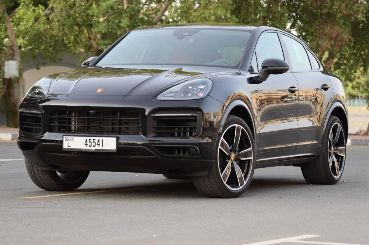 Porsche Cayenne BLACK 2023 rental dubai