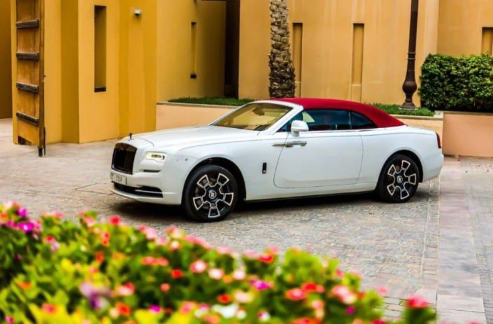 Rolls Royce Dawn WHITE 2019 rental dubai